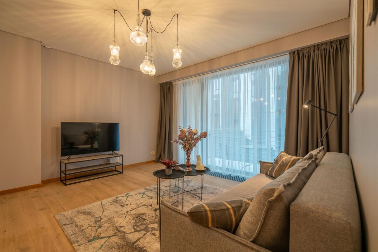 Easyrooms Dzirnavu Riga Exterior photo