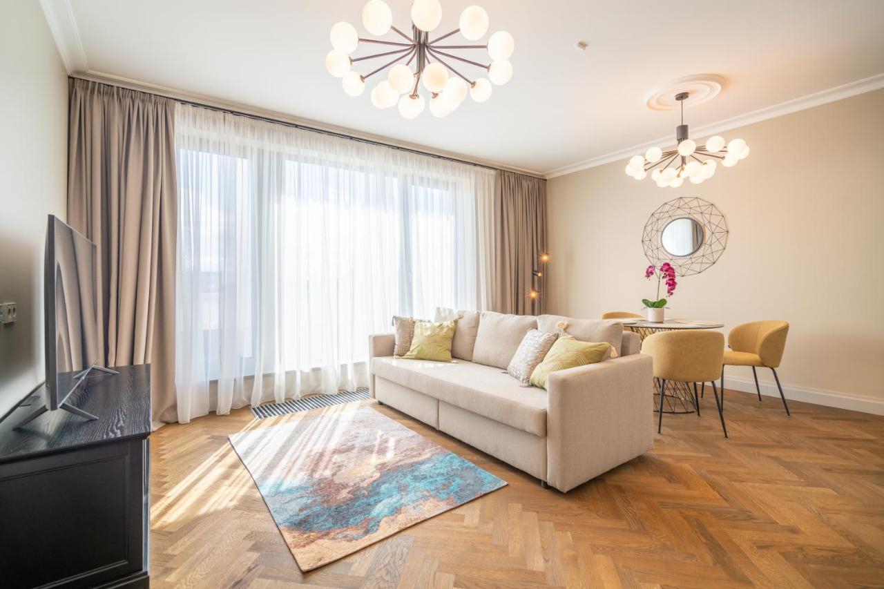 Easyrooms Dzirnavu Riga Exterior photo
