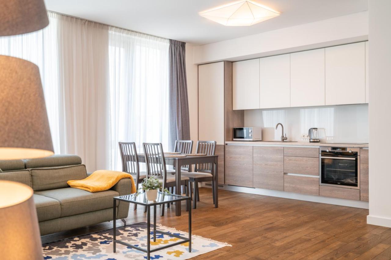 Easyrooms Dzirnavu Riga Exterior photo