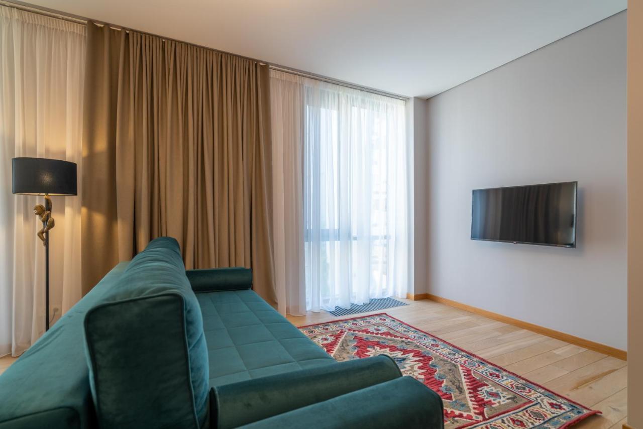 Easyrooms Dzirnavu Riga Exterior photo