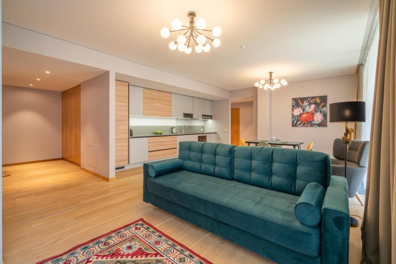Easyrooms Dzirnavu Riga Exterior photo